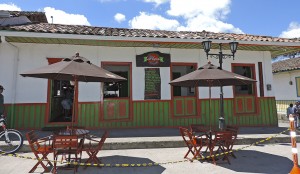 Parrilla y Vinos Juan Esteban 